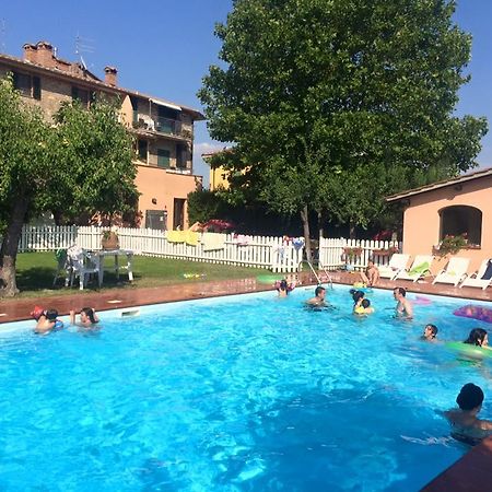 Residenza Il Palazzo Apartment Castiglione del Lago Bagian luar foto