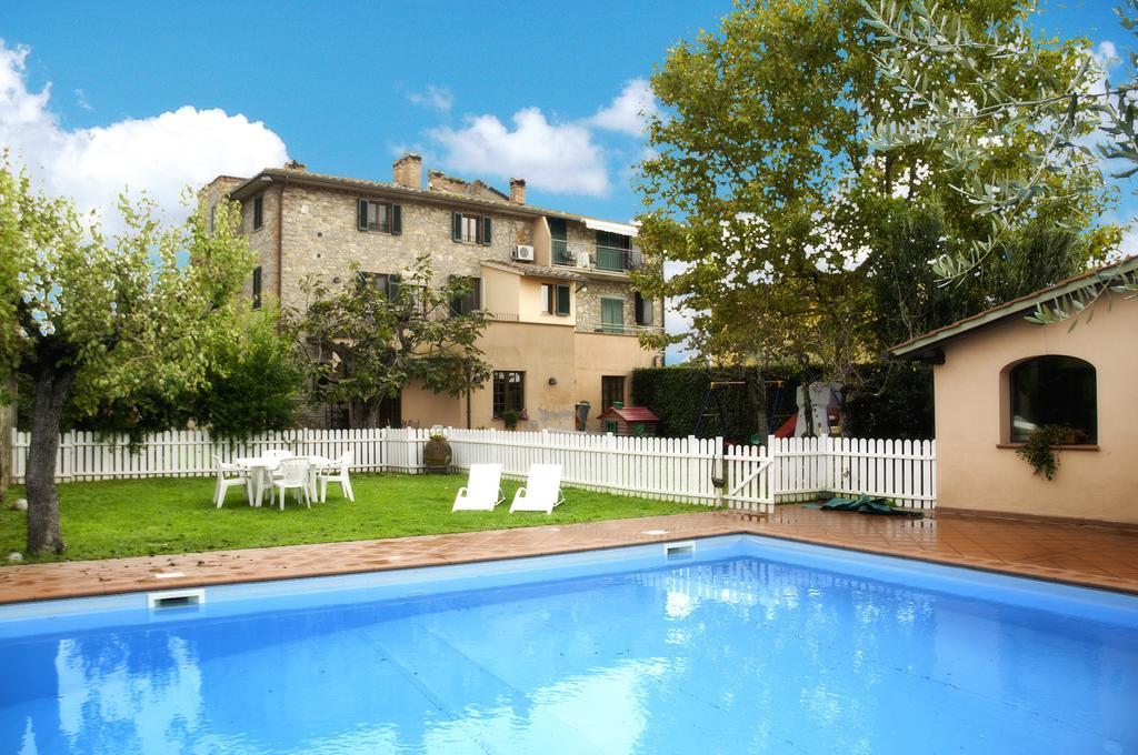 Residenza Il Palazzo Apartment Castiglione del Lago Ruang foto
